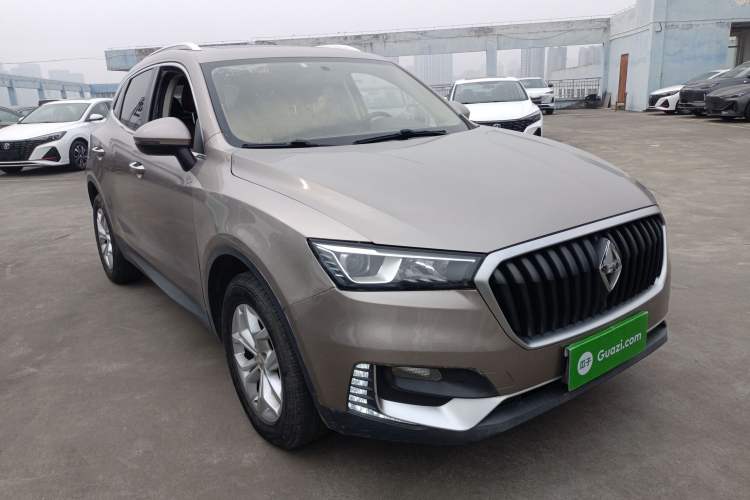 Used BORGWARD BX5 2017 20TGDI Automatic Two-Wheel Drive Pioneer Edition Front Right 45 Deg