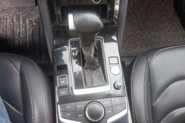 Used BORGWARD BX5 2017 20TGDI Automatic Two-Wheel Drive Leading Edition Gear Lever