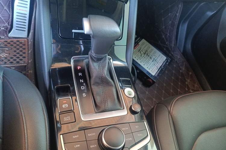 Used BORGWARD BX5 2017 20TGDI Automatic Two-Wheel Drive Leading Edition Gear Lever