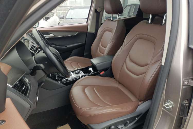 Used BORGWARD BX5 2017 20TGDI Automatic Two-Wheel Drive Pioneer Edition Left Front Seat