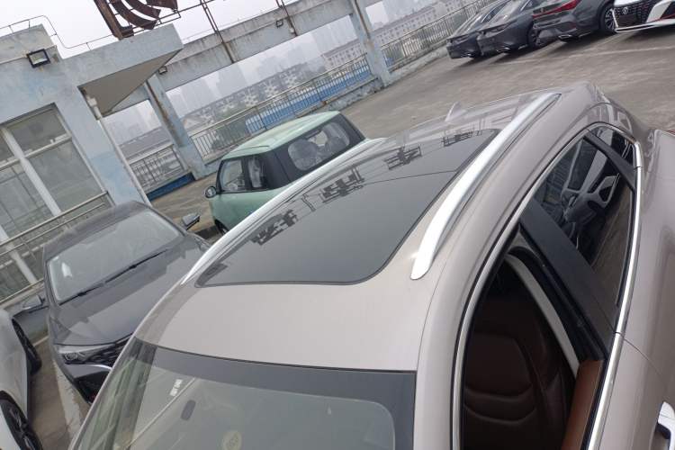 Used BORGWARD BX5 2017 20TGDI Automatic Two-Wheel Drive Pioneer Edition Roof