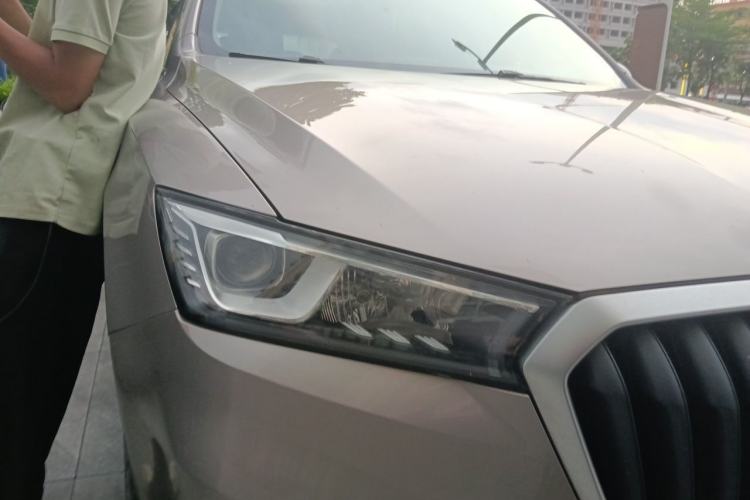 Used BORGWARD BX5 2017 25TGDI Automatic Four-Wheel Drive Fashion Plus Model Right Front Headlight