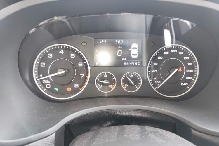 Used BORGWARD BX5 2017 20TGDI Automatic Two-Wheel Drive Pioneer Edition Instrument Cluster