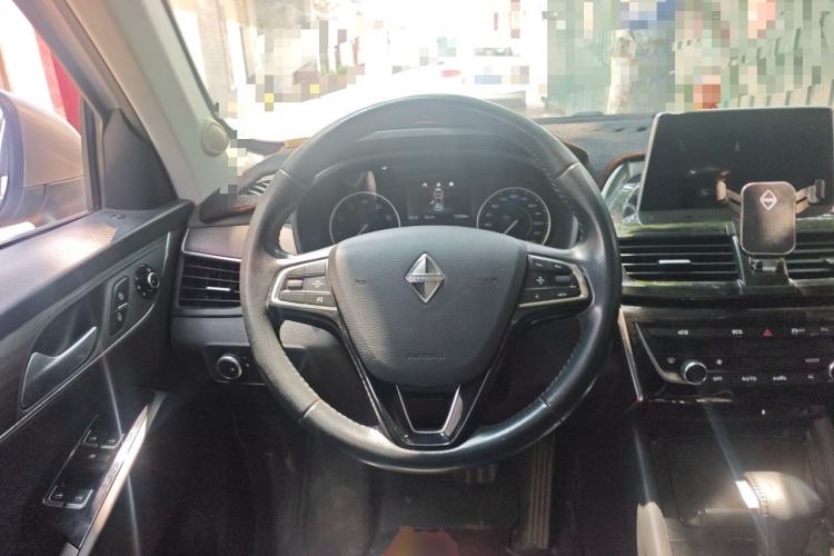 Used BORGWARD BX5 2017 20TGDI Automatic Two-Wheel Drive Leading Edition Steering Wheel