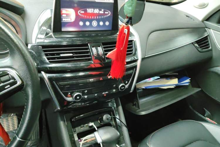 Used BORGWARD BX5 2017 20TGDI Automatic Two-Wheel Drive Pioneer Edition Audio And AC Panel