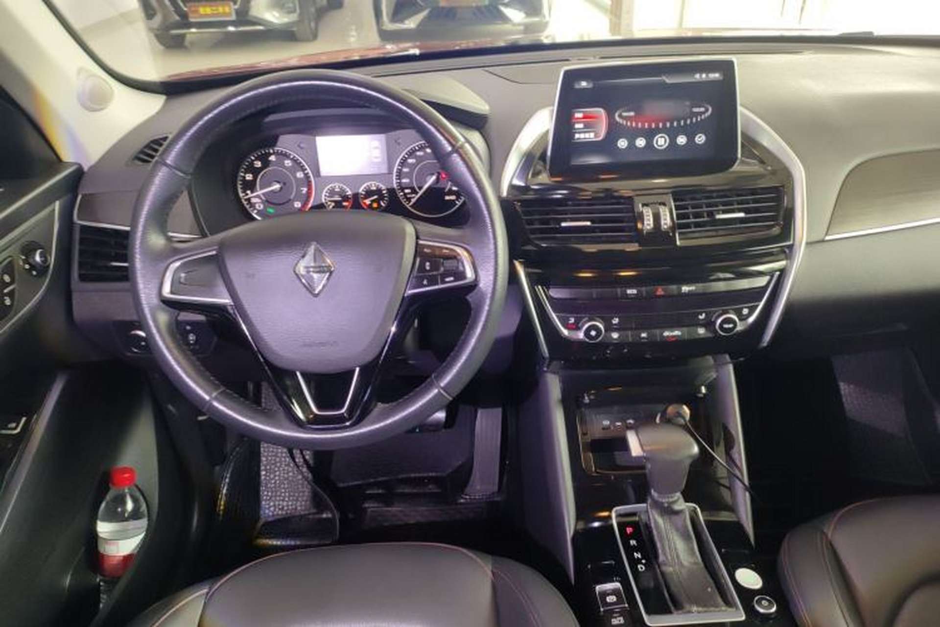 Used BORGWARD BX5 2017 20TGDI Automatic Two-Wheel Drive New Edition Center Console