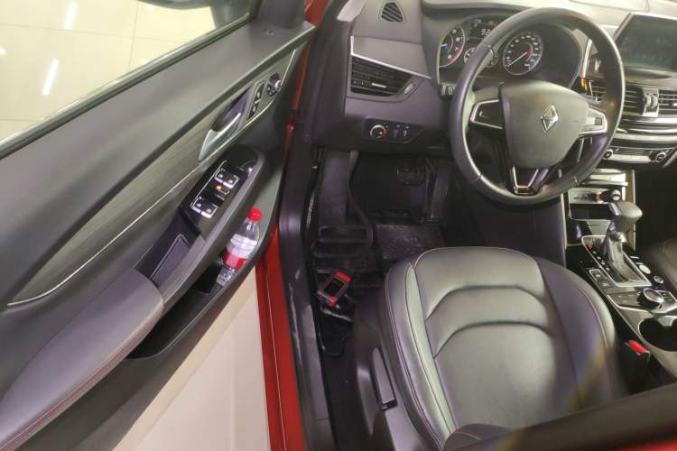 Used BORGWARD BX5 2017 20TGDI Automatic Two-Wheel Drive New Edition Driver Seat