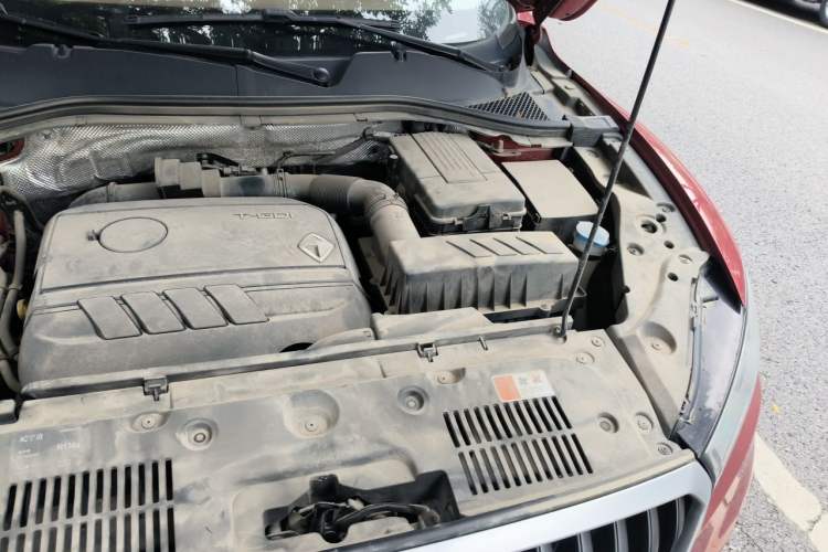 Used BORGWARD BX5 2017 25TGDI Automatic Two-Wheel Drive Sharp Model Engine Bay Left