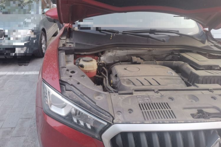 Used BORGWARD BX5 2017 25TGDI Automatic Two-Wheel Drive Sharp Model Engine Bay Right