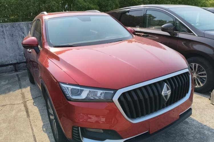 Used BORGWARD BX5 2017 25TGDI Automatic Two-Wheel Drive Smart Enjoyment Model Front Right 45 Deg