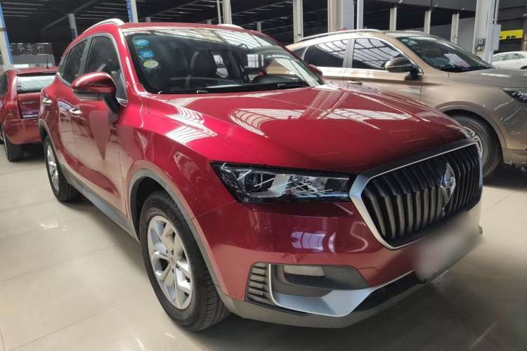 Used BORGWARD BX5 2017 20TGDI Automatic Two-Wheel Drive Pioneer Edition Front Right 45 Deg