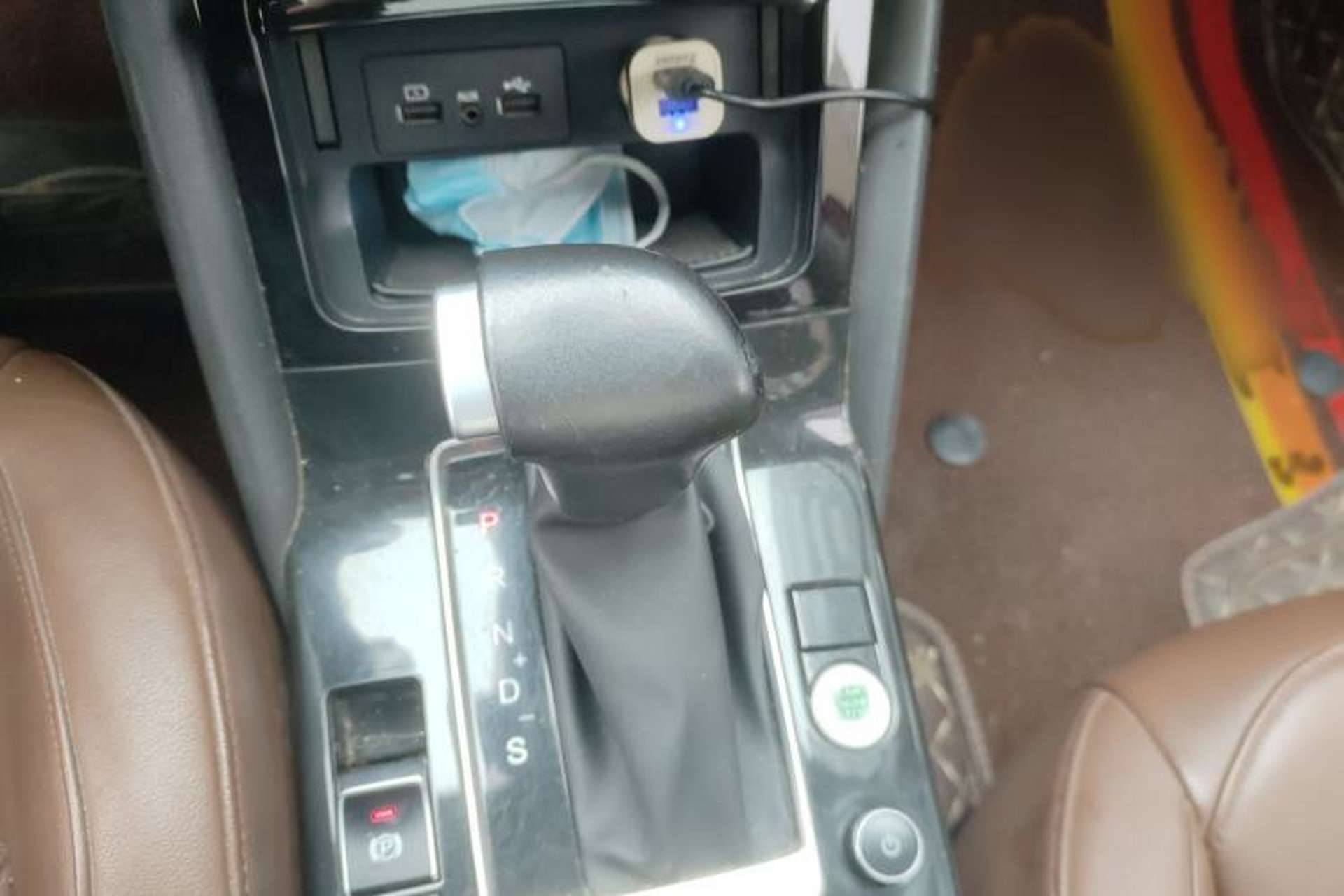 Used BORGWARD BX5 2017 25TGDI Automatic Four-Wheel Drive Smart Enjoyment Model Gear Lever