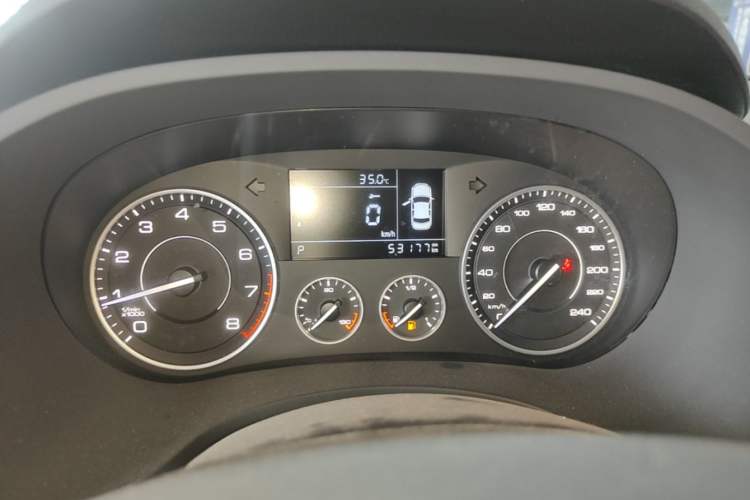 Used BORGWARD BX5 2017 20TGDI Automatic Two-Wheel Drive Pioneer Edition Instrument Cluster