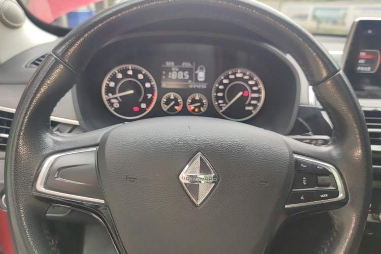 Used BORGWARD BX5 2017 20TGDI Automatic Two-Wheel Drive Pioneer Edition Instrument Cluster