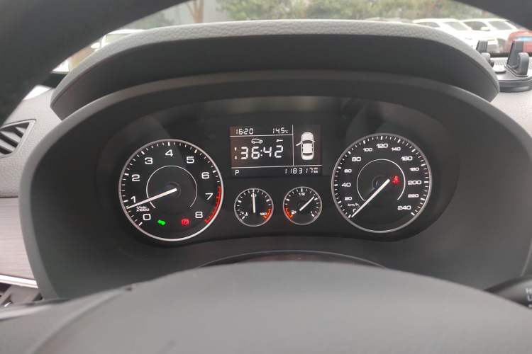 Used BORGWARD BX5 2017 20TGDI Automatic Two-Wheel Drive Pioneer Edition Instrument Cluster