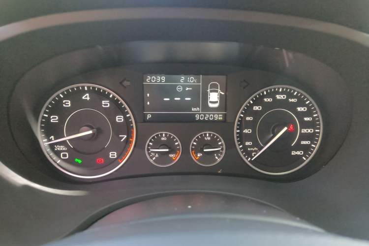 Used BORGWARD BX5 2017 20TGDI Automatic Two-Wheel Drive Pioneer Edition Instrument Cluster
