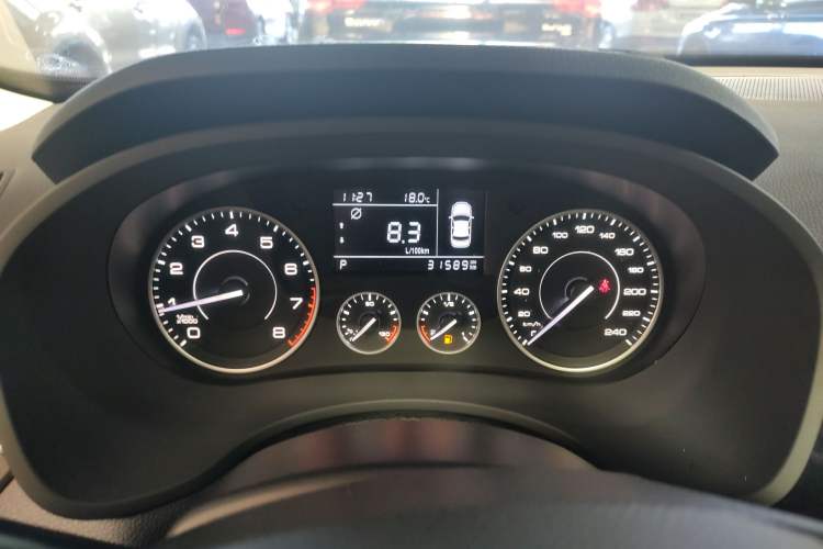 Used BORGWARD BX5 2017 20TGDI Automatic Two-Wheel Drive Pioneer Edition Instrument Cluster