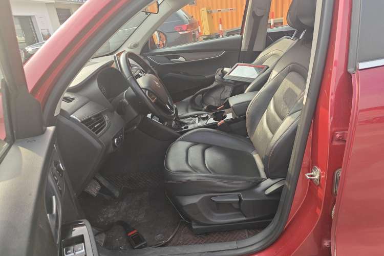 Used BORGWARD BX5 2017 20TGDI Automatic Two-Wheel Drive New Edition Left Front Seat