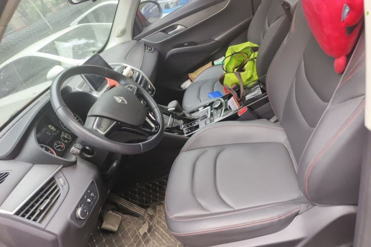 Used BORGWARD BX5 2017 20TGDI Automatic Two-Wheel Drive Pioneer Edition Left Front Seat