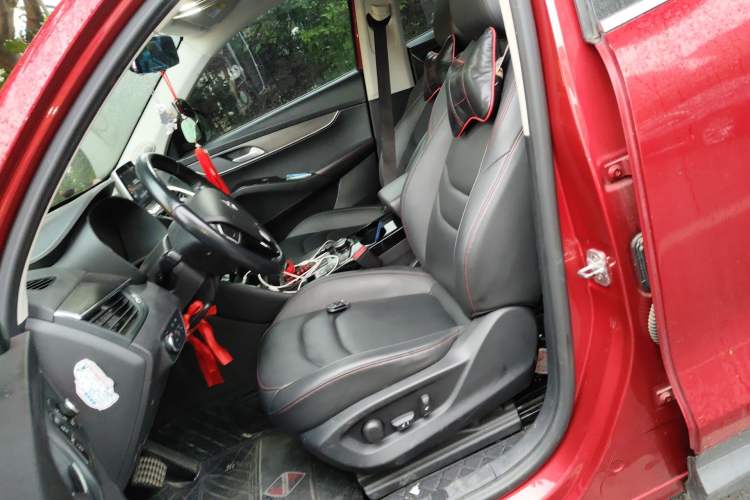 Used BORGWARD BX5 2017 20TGDI Automatic Two-Wheel Drive Pioneer Edition Left Front Seat