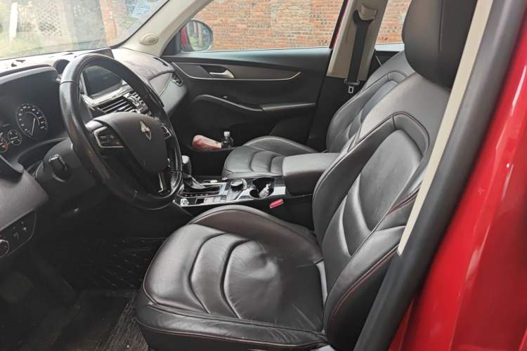 Used BORGWARD BX5 2017 25TGDI Automatic Two-Wheel Drive Smart Enjoyment Model Left Front Seat