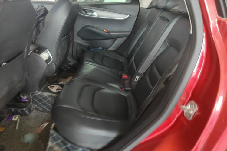 Used BORGWARD BX5 2017 20TGDI Automatic Two-Wheel Drive Pioneer Edition Left Rear Seat