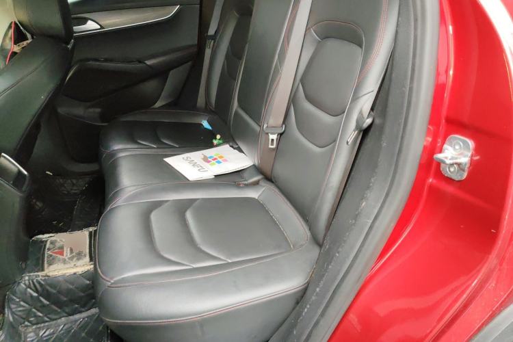 Used BORGWARD BX5 2017 20TGDI Automatic Two-Wheel Drive Pioneer Edition Left Rear Seat
