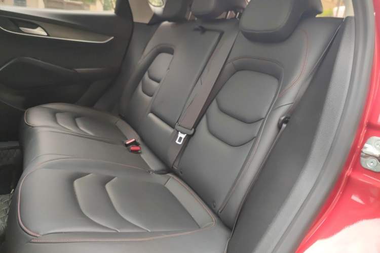 Used BORGWARD BX5 2017 20TGDI Automatic Two-Wheel Drive Pioneer Edition Left Rear Seat