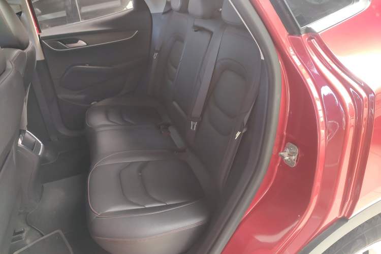 Used BORGWARD BX5 2017 20TGDI Automatic Two-Wheel Drive Pioneer Edition Left Rear Seat