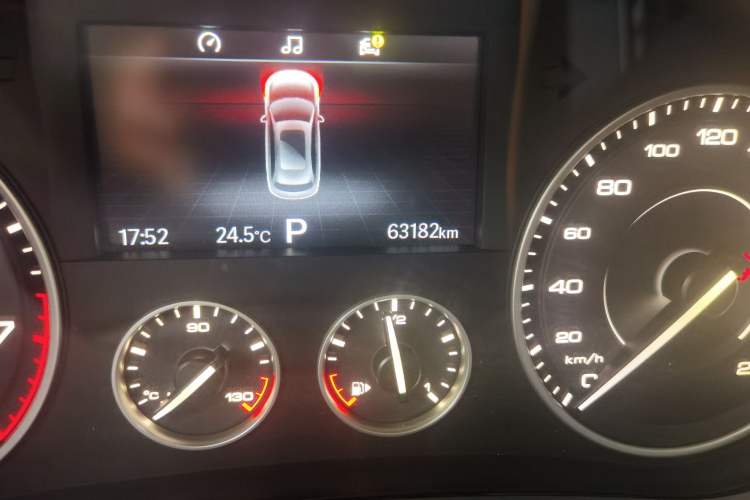 Used BORGWARD BX5 2017 25TGDI Automatic Two-Wheel Drive Sharp Model Odometer Close Up