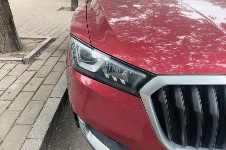 Used BORGWARD BX5 2017 25TGDI Automatic Two-Wheel Drive Sharp Model Right Front Headlight