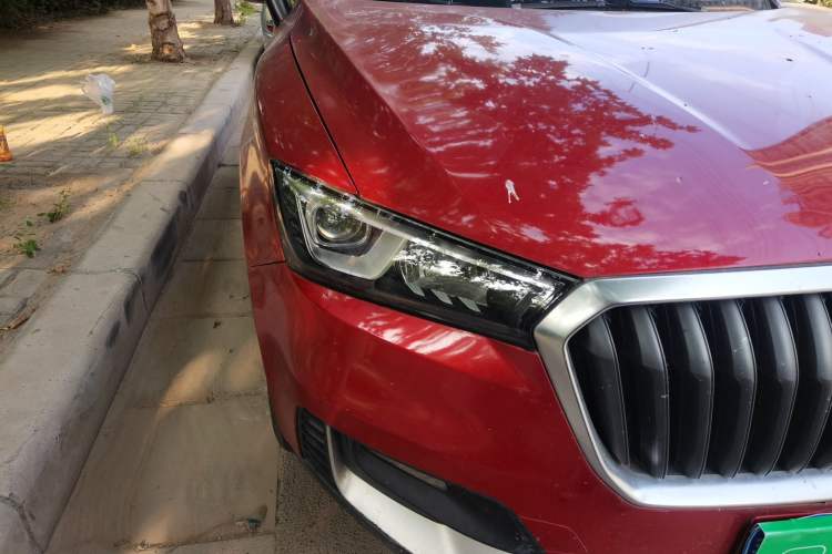 Used BORGWARD BX5 2017 20TGDI Automatic Two-Wheel Drive Pioneer Edition Right Front Headlight
