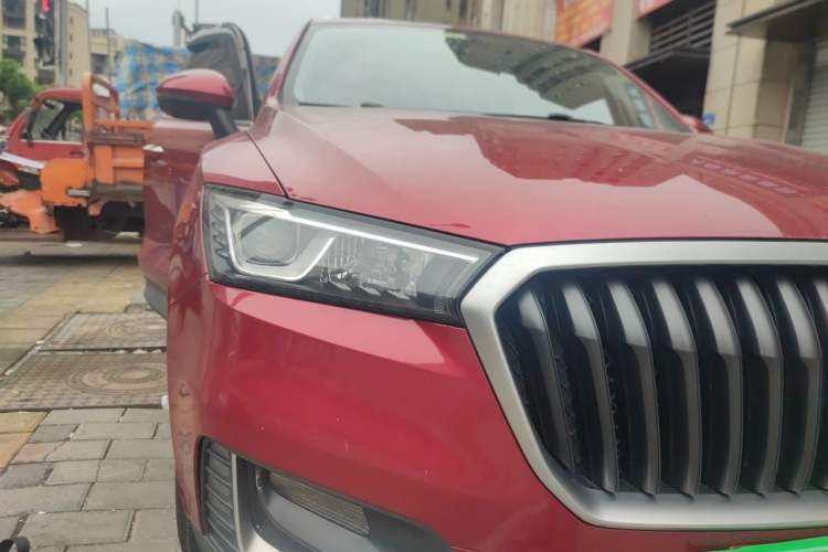 Used BORGWARD BX5 2017 20TGDI Automatic Two-Wheel Drive Pioneer Edition Right Front Headlight