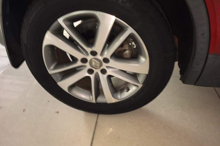 Used BORGWARD BX5 2017 25TGDI Automatic Two-Wheel Drive Smart Enjoyment Model Right Rear Wheel Hub