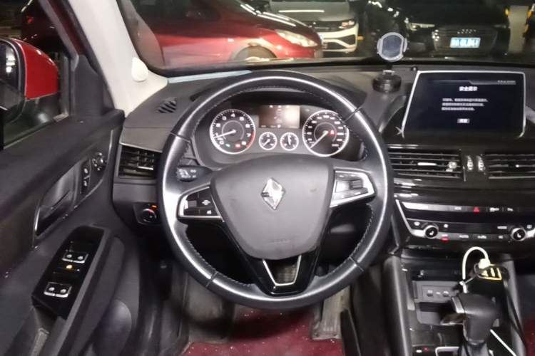 Used BORGWARD BX5 2017 25TGDI Automatic Two-Wheel Drive Smart Enjoyment Model Steering Wheel