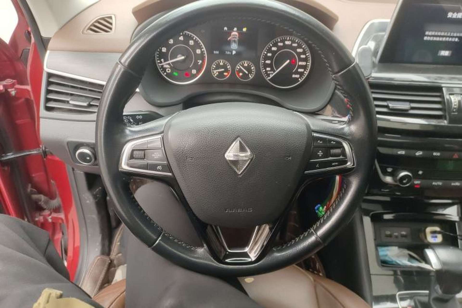 Used BORGWARD BX5 2017 25TGDI Automatic Four-Wheel Drive Smart Enjoyment Model Steering Wheel