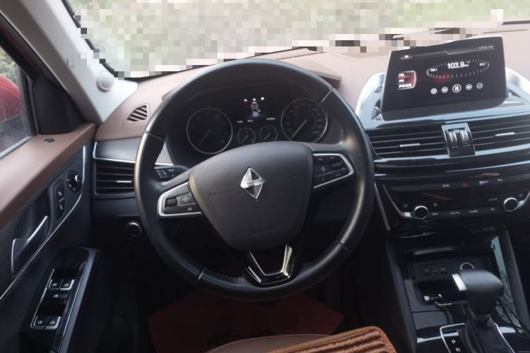 Used BORGWARD BX5 2017 25TGDI Automatic Two-Wheel Drive Sharp Model Steering Wheel