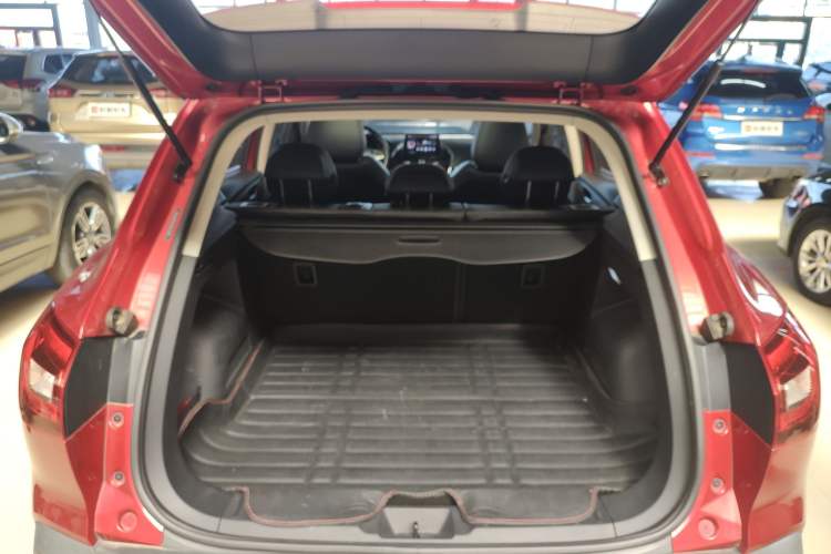 Used BORGWARD BX5 2017 20TGDI Automatic Two-Wheel Drive Pioneer Edition Trunk