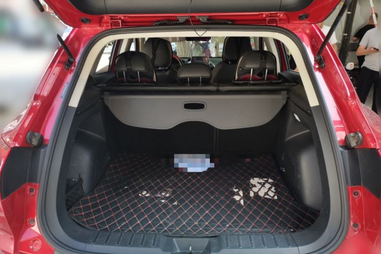 Used BORGWARD BX5 2017 20TGDI Automatic Two-Wheel Drive Pioneer Edition Trunk