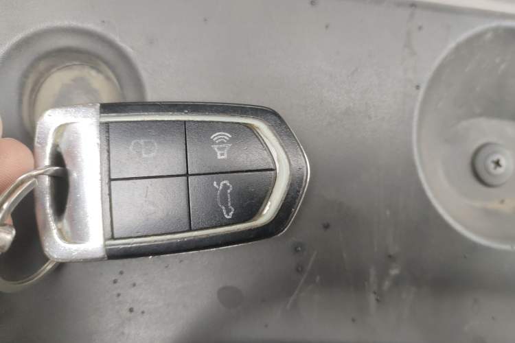 Used BORGWARD BX5 2017 25TGDI Automatic Four-Wheel Drive Smart Enjoyment Model Vehicle Key