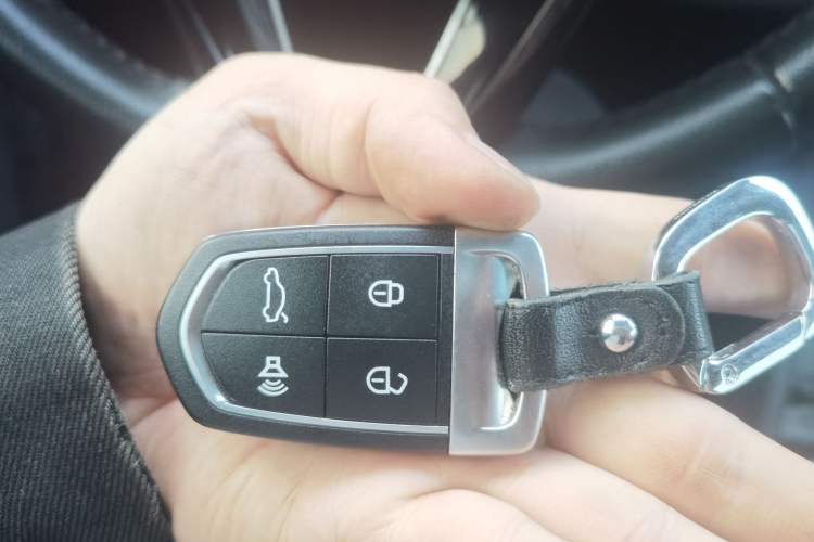 Used BORGWARD BX5 2017 25TGDI Automatic Two-Wheel Drive Sharp Model Vehicle Key