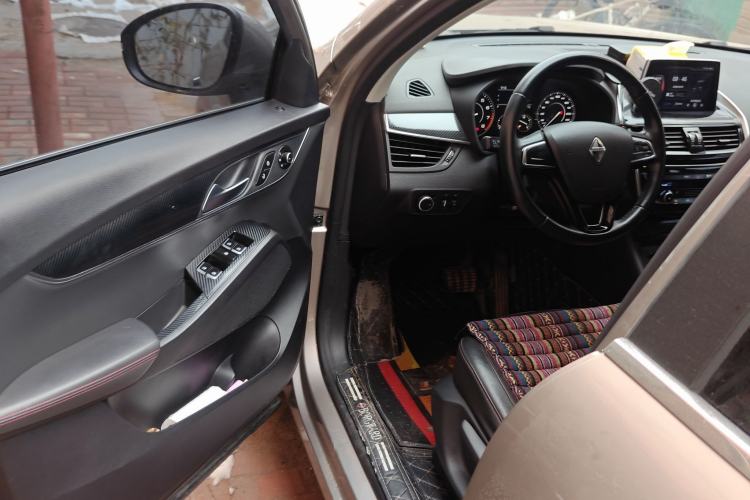 Used BORGWARD BX5 2017 20TGDI Automatic Two-Wheel Drive New Edition Driver Seat