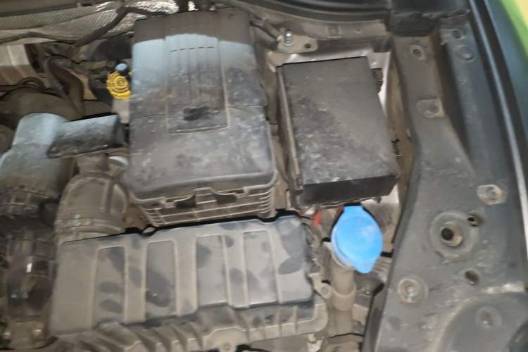 Used BORGWARD BX5 2017 20TGDI Automatic Two-Wheel Drive Leading Edition Engine Bay Left