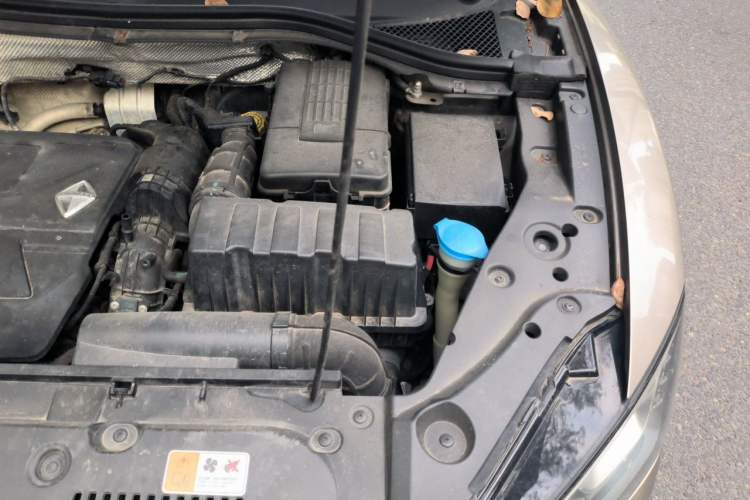 Used BORGWARD BX5 2017 20TGDI Automatic Two-Wheel Drive Pioneer Edition Engine Bay Left