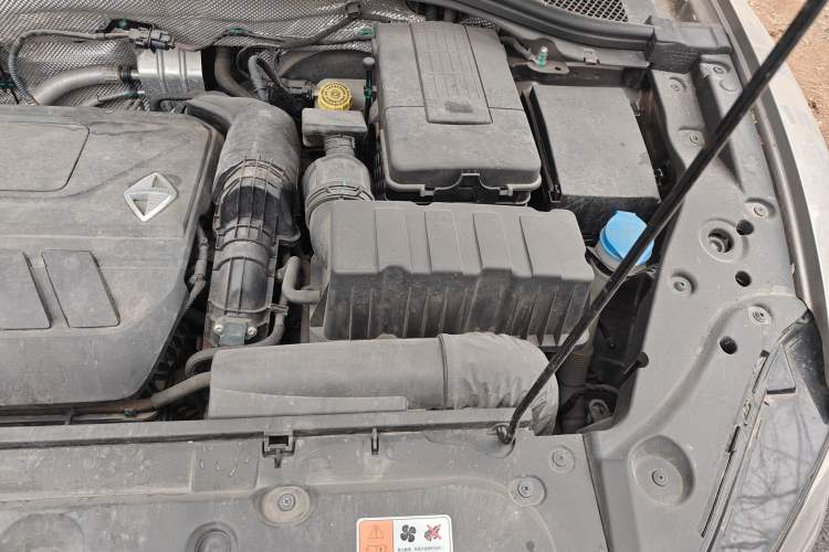 Used BORGWARD BX5 2017 20TGDI Automatic Two-Wheel Drive Entry-Level Edition Engine Bay Left