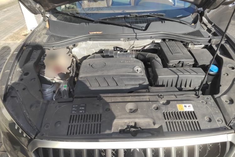 Used BORGWARD BX5 2017 25TGDI Automatic Four-Wheel Drive Sharp Model Engine Bay