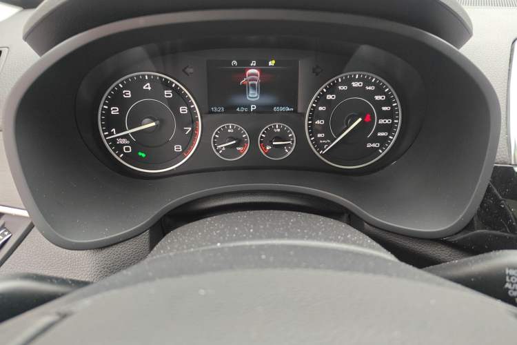 Used BORGWARD BX5 2017 20TGDI Automatic Two-Wheel Drive Entry-Level Edition Instrument Cluster