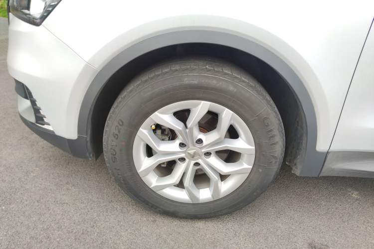 Used BORGWARD BX5 2017 20TGDI Automatic Two-Wheel Drive Pioneer Edition Left Front Wheel Hub