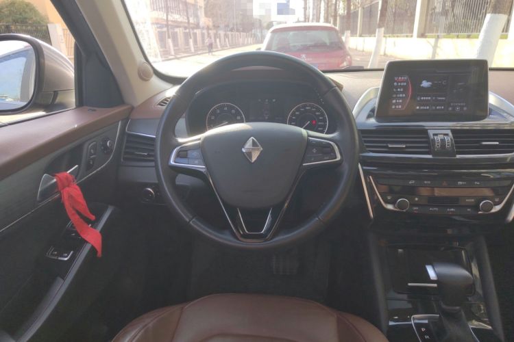 Used BORGWARD BX5 2017 25TGDI Automatic Four-Wheel Drive Sharp Model Steering Wheel