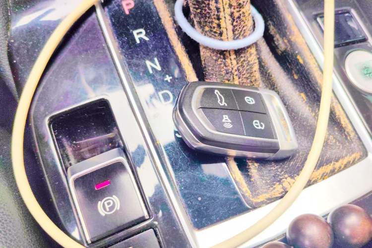 Used BORGWARD BX5 2017 25TGDI Automatic Two-Wheel Drive Sharp Model Vehicle Key